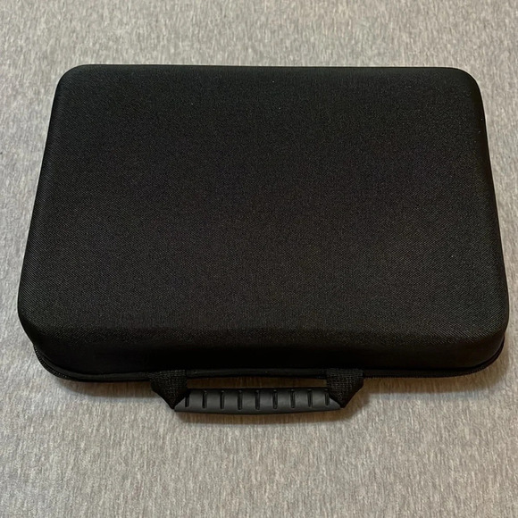 30 Speed 6 Level Deep Tissue Massage Gun - Picture 5 of 5